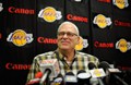 Jackson kembali ke Lakers?