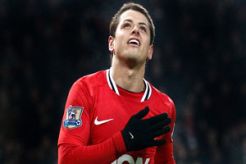 Chicharito benamkan ambisi Aston Villa 3-2