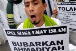 Massa FPI kepung masjid Ahmadiyah Ciamis