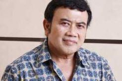 Nyapres, bisakah Rhoma bahasa Inggris?