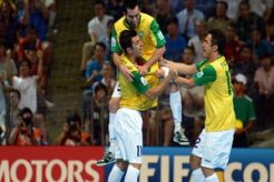 Menang dramatis, Brasil juara dunia futsal 2012