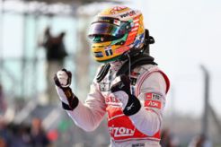 Kemenangan Hamilton beri napas Alonso jadi juara