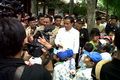 Dikerubuti warga, Jokowi dikira maling