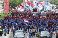 Komunikasi pemerintah dan buruh buruk!