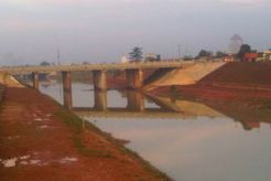 Atasi banjir, bangun folder dan BKT sudah kuno