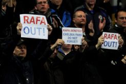Fans The Blues ejek Benitez