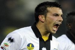 Parma sukses pecundangi Inter