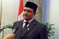 Hatta bantah ikut pertemuan terkait  pemerasan BUMN