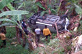 Slip, mobil masuk jurang