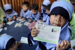 Jokowi rahasiakan pembagian Kartu Pintar