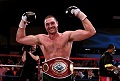 Fury menang angka atas Johnson