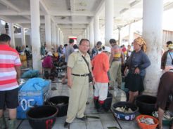 PDAM putus air pasar ikan, inang-inang mengamuk