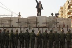 Morsi beri tambahan kekuasaan pada Polisi & Militer