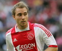 Eriksen nyaman kok bermain di Ajax