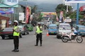 Malam Natal, puncak penuh wisatawan lokal
