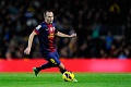Iniesta : Villa pemain kunci Barcelona