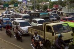 45 ribu kendaraan serbu Puncak