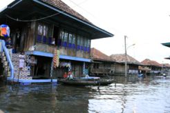 Sungai Musi meluap, 7 kecamatan terendam