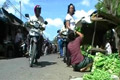 Pedagang harap pasar inpres segera difungsikan