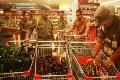 Satpol PP sita ribuan miras di Mall @ Alam Sutera