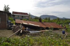 Badai 5 menit, Mamuju berantakan
