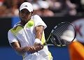 Tsonga pesan tiket di babak ketiga