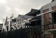 Peminat kios kuliner XT Square membludak