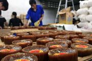Jelang Imlek, perajin kue kebanjiran order