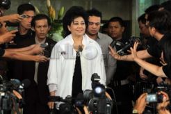 Hartati hanya divonis 2 tahun