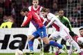 Ajax buka kans lolos 16 besar