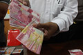 Belanja pakai upal, pemuda dipermak warga