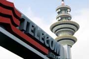 Telco pertimbangkan cetak saham USD1,2 M