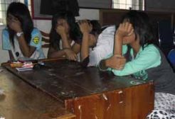 Hirup lem kambing, 5 remaja perempuan diamankan