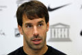 Gagal dapatkan Carew, Inter bidik Nistelrooy