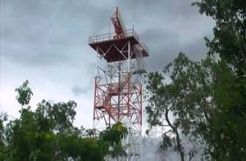 Tersambar petir, radar pemantau pesawat rusak
