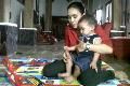 Absen pleno KPUD Jabar, Rieke pilih momong anak