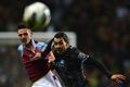 Gol telat Tevez bawa City ungguli Villa
