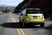 Suzuki targetkan penjualan SX4 naik tajam