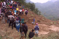 Pemkab bangun posko di lokasi longsor