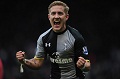 Holtby tak ragu kalahkan tim sang ayah
