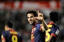 Tak ada Messi, Fabregas pun jadi