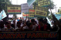 Protes pipa gas, ratusan...