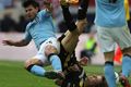 David Luiz maafkan tekel keras Aguero