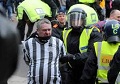 Newcastle skors seumur hidup fans perusuh