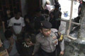 Kampung narkoba digerebek,...