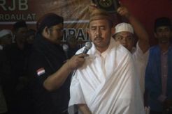 Disumpah pocong, nyali Cawabup Jombang ciut