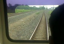 Pembebasan rel ganda Brebes alot
