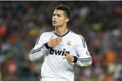 PSG tawari Ronaldo Rp1,5 triliun
