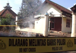 Tak puas hasil Pilkades, warga rusak balai desa