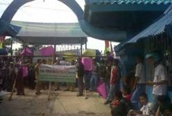 Tolak eksekusi lahan, siswa dan guru demo